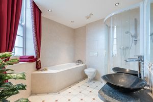 Photo 12- click for photo gallery